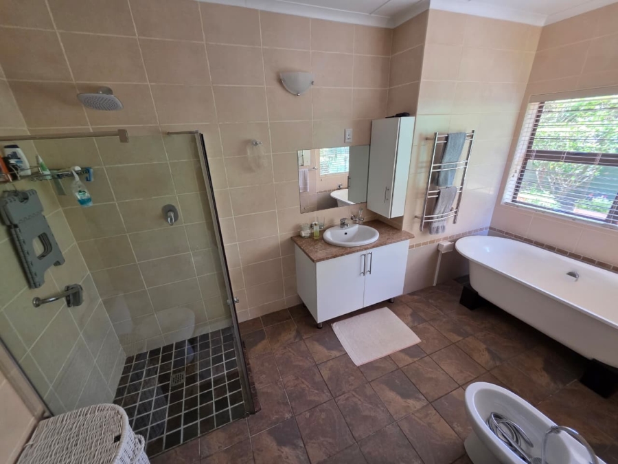3 Bedroom Property for Sale in The Village Western Cape